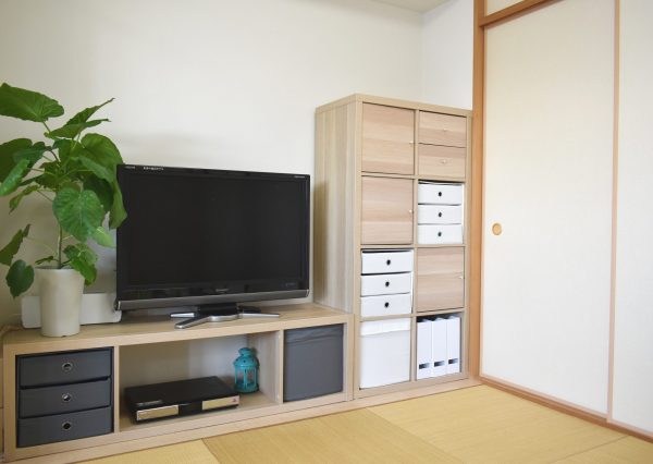 IKEA】KALLAX（カラックス）で、和室にテレビ台と収納棚を作りました