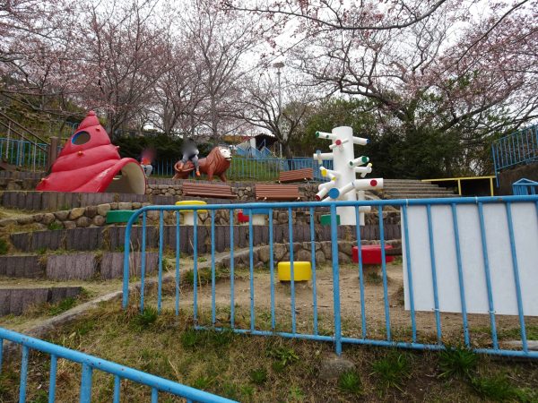 須磨浦山上遊園　チビッコ広場